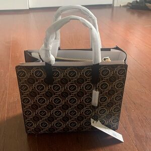 Brand NWT Marc Jacobs Mini Signet Tote Bag
